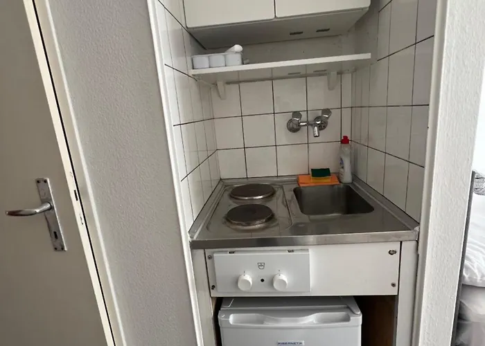 Süsse Nähe Der Aare Und Zentrum * Bern